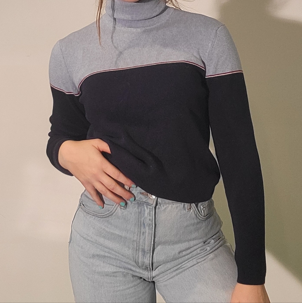 Eddie Bouer turtle neck